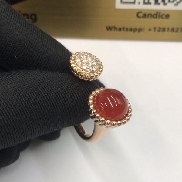 Van Cleef Arpels 18K Gold Perlee Couleurs Between the Finger Ring VCARO9SV00