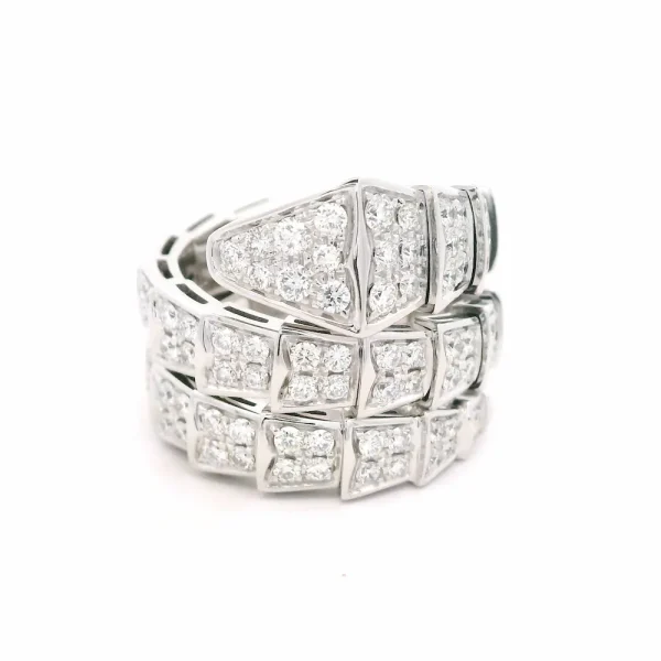 serpenti viper ring bvlgari diamonds