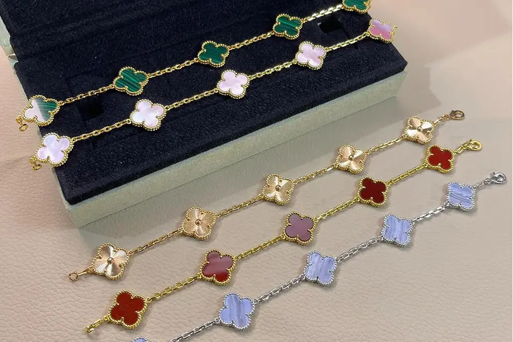 Van Cleef Arpels Vintage Alhambra Bracelet