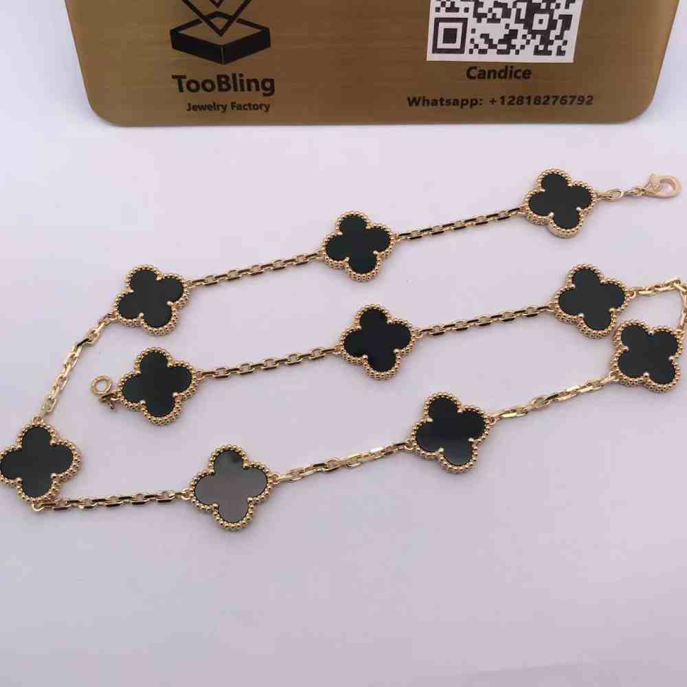 18K Yellow Gold Van Cleef 10 Motif Necklace Onyx Black VCARA42700 18K Yellow Gold Van Cleef 10 Motif Necklace Onyx Black VCARA42700