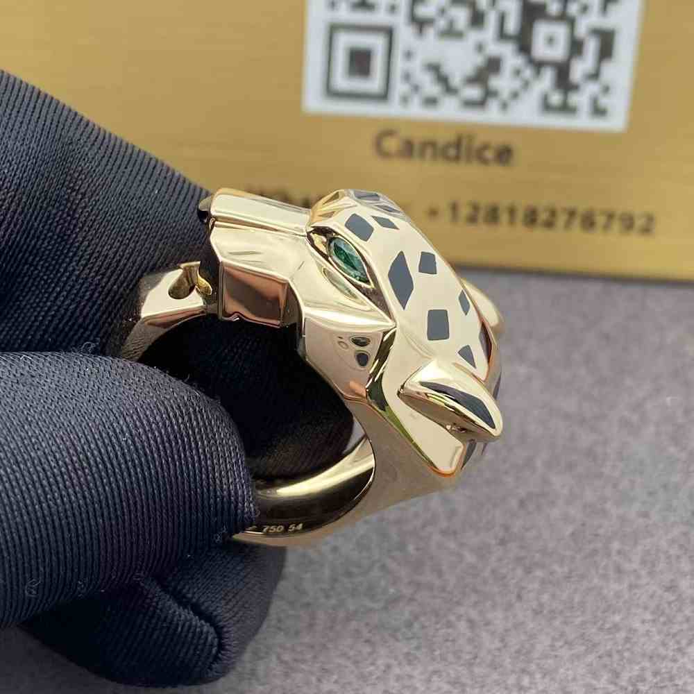Panthere de Cartier Ring 18k Yellow Gold Garnet Onyx Ring B4074152 (3) Panthere de Cartier Ring 18k Yellow Gold Garnet Onyx Ring B4074152